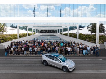 Production du Model Y L à Giga Texas