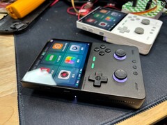 La TrimUI Brick Pro pourrait être sur le point d'être lancée.