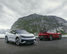Avec leur forme de coupé, les nouveaux SUV électriques VW ID.5 et ID.5 GTX de Volkswagen ont une allure sportive (Image : Volkswagen)