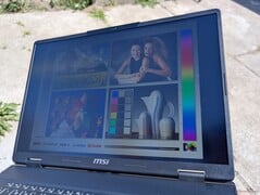A l'extérieur, sous la lumière du soleil