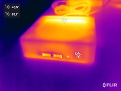 Intel NUC 13 Pro Kit vs. stress test (avant)