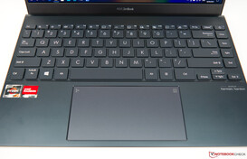 Clavier de l'Asus ZenBook 13 UM325S