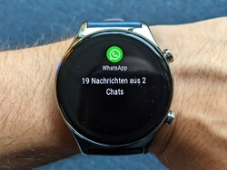 La Watch GS 3 informe sur les messages entrants, mais ne donne pas beaucoup de détails