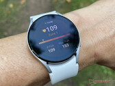 Samsung a fourni à la série Galaxy Watch4 cinq mises à jour bêta de One UI Watch 4.5 à ce jour. (Image source : NotebookCheck)
