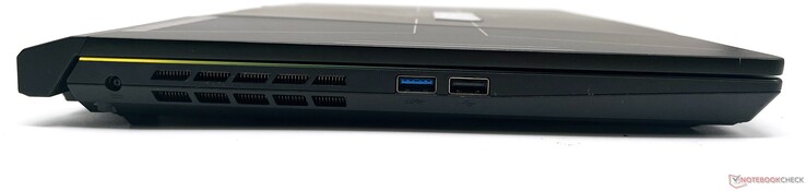A gauche : Port d'entrée DC, USB 3.2 Gen1 Type-A, USB 2.0 Type-A