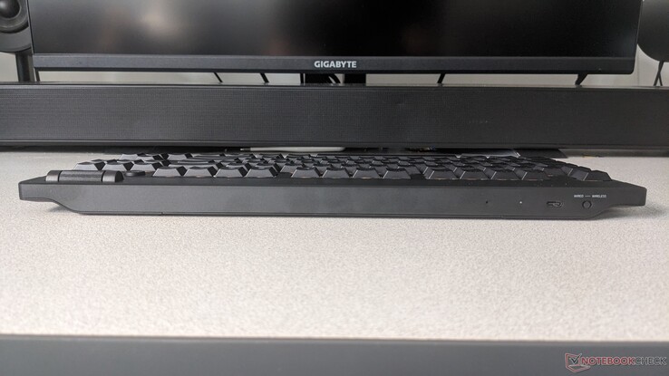 Les options de connectivité du BlackWidow V4 HyperSpeed TKL