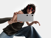 XREAL Beam Pro est lancé sur Android avec un design et des fonctions similaires à ceux d'un smartphone (Source d'image : XREAL)