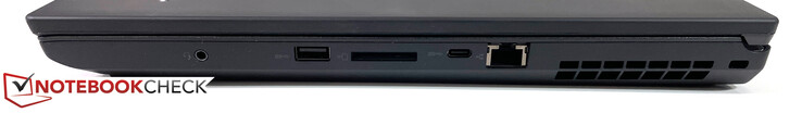 Côté droit : Prise stéréo, USB-A 3.2 Gen1, lecteur SD, USB-C 3.2 Gen2, RJ45, emplacement pour une serrure Kensington