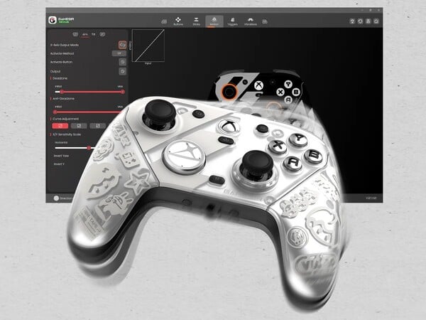 L'édition GameSir G7 Pro Zenless Zone Zero est livrée avec une plaque frontale supplémentaire, mais en argent. (Source de l'image : GameSir)