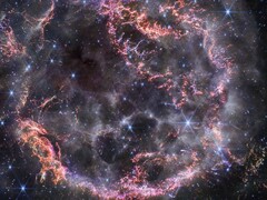 Une nouvelle image très détaillée prise par la caméra NIRCam du télescope spatial James Webb de la NASA révèle les détails complexes du vestige de supernova Cassiopée A. (Source de l'image : NASA, ESA, CSA, STScI, Danny Milisavljevic (Purdue University), Ilse De Looze (UGent), Tea Temim (Princeton University))
