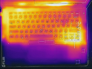 Latitude 5491 - Relevé thermique : Système au repos (au-dessus).