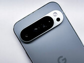 La dernière mise à jour Android de Google provoque des problèmes de batterie sur plusieurs appareils Pixel. (Source de l'image : Triyansh Gill &amp; Unsplash)