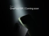 Le OnePlus 15R dans ses deux couleurs apparentes de lancement. (Source de l'image : OnePlus - édité)