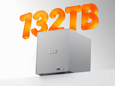 Le ME Pro 470 à quatre baies est proposé à partir d’environ 741 $ en Chine. Sur la photo : une image promotionnelle mettant en avant la capacité de stockage nominale.