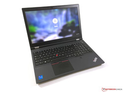 En examen : Lenovo ThinkPad P15 Gen 2. Dispositif d'essai fourni par.. :
