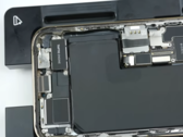 Apple Produits de libre-service en cours d'utilisation. (Source : Hugh Jefferys via YouTube)