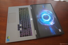 Le Lenovo LOQ 17 est l'un des ordinateurs portables de jeu RTX 5070 les plus abordables