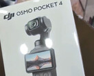 L'Osmo Pocket 4 dispose également d'un viseur rotatif.