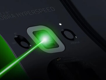 Le Razer Cobra HyperSpeed utilise un ancien capteur Focus X 26K Optical. (Source de l'image : Razer)