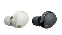 Le WF-1000XM5 sans son étui de chargement. (Source de l'image : u/_Snoopytech_)