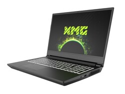 En test : le Schenker XMG Apex 15. Modèle de test fourni par bestware.com.