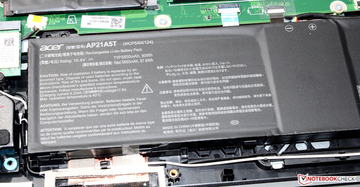 La batterie a une capacité de 90 Wh.