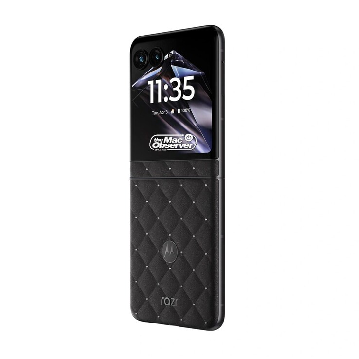 Image divulguée du Motorola Razr 70 édition Swarovski.