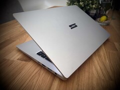 Le Vision 14 a reçu une note de 89% lors de nos tests (Source de l'image : Notebookcheck - édité)