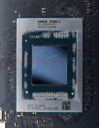 Le 7430U se trouve à l'intérieur.