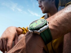 La Watch Ultimate de Huawei (photo) reçoit une mise à jour globale. (Source de l&#039;image : Huawei)
