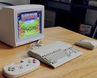 Le mini-moniteur pour l'Amiga 500 Mini et le C64 Mini en photo (source de l'image : Press Any Key to Continue YT)