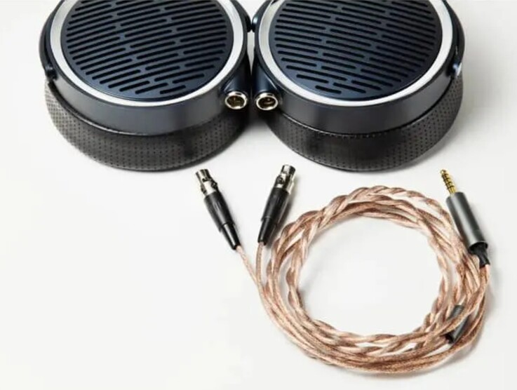 Le câble audio symétrique Elite Pro P800JP de Nakamichi est conçu pour minimiser les bruits EMI, RF et Wi-Fi.