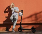 Le scooter électrique Xiaomi 4 Lite (2e génération) est désormais disponible dans l'UE. (Source de l'image : Xiaomi)