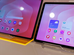 de gauche à droite : Galaxy Tab S11 Ultra et Tab S11 (Image Source : Daniel Schmidt)