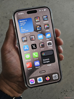 Les appareils et smartphones centrés sur l'IA veulent tuer le paradigme du smartphone centré sur les applications de l'iPhone de Apple. (Image : Notebookcheck)