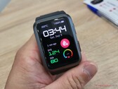 La mesure de la pression artérielle avec la smartwatch n'est pas encore possible sans un étalonnage constant. (Source de l'image : Notebookcheck/Alexander Fagot)
