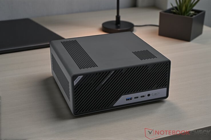 Minisforum MS-02 Ultra