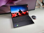 Ordinateur portable professionnel phare offrant près de 24 heures d'autonomie : test du Lenovo ThinkPad X1 Carbon Gen 14