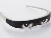 Le ViXion1 à mise au point automatique élimine la nécessité d'enlever les lunettes ordinaires pour voir les petits objets de près. (Source : ViXion)