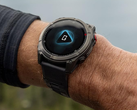 La Fenix 8 Pro de Garmin (photo) présente un bogue lié à la musique. (Source de l'image : Garmin)