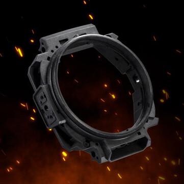 La montre est dotée d'un boîtier résistant aux flammes. (Source de l'image : Casio / David et Philly)