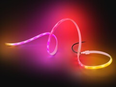 La réglette Philips Hue Outdoor Gradient Lightstrip (photo), qui n'a pas encore été présentée, pourrait être un modèle particulièrement lumineux. (Source de l'image : Smartlights.de)