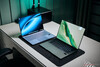Honor MagicBook Art 14 (vert) vs Huawei MateBook X Pro 2024 (bleu)