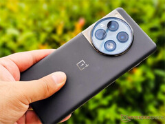 Le OnePlus 12 gagnera bientôt de nouvelles fonctionnalités d'IA à l'échelle mondiale. (Source de l'image : Notebookcheck)