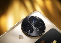 Oppo propose le Find N3 Flip en plusieurs couleurs. (Source de l'image : Oppo)