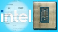 Un processeur Intel Alder Lake à 14 cœurs a fait un tour sur Geekbench 5 avec des résultats intrigants. (Image source : Intel/Geekbench - édité)