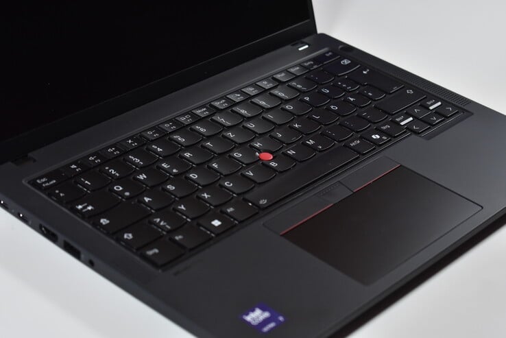 Lenovo ThinkPad T14 Gen 6 : Clavier