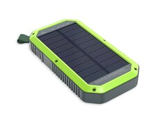 Le RealPower PB-10000 Solar est doté d&#039;un socle de recharge sans fil de 10 W. (Image source : RealPower)