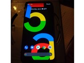 Les images en direct du faux pixel 5a montrent une configuration de 6 Go + 128 Go. (Source de l'image : SlashLeaks)