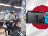 Le réapprovisionnement de PS5 a attiré une foule au Japon, mais le Switch reste le champion des ventes. (Source de l'image : @AJapaneseDream/WorldGrain/Nintendo)